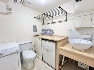 Photo 19- click for photo gallery